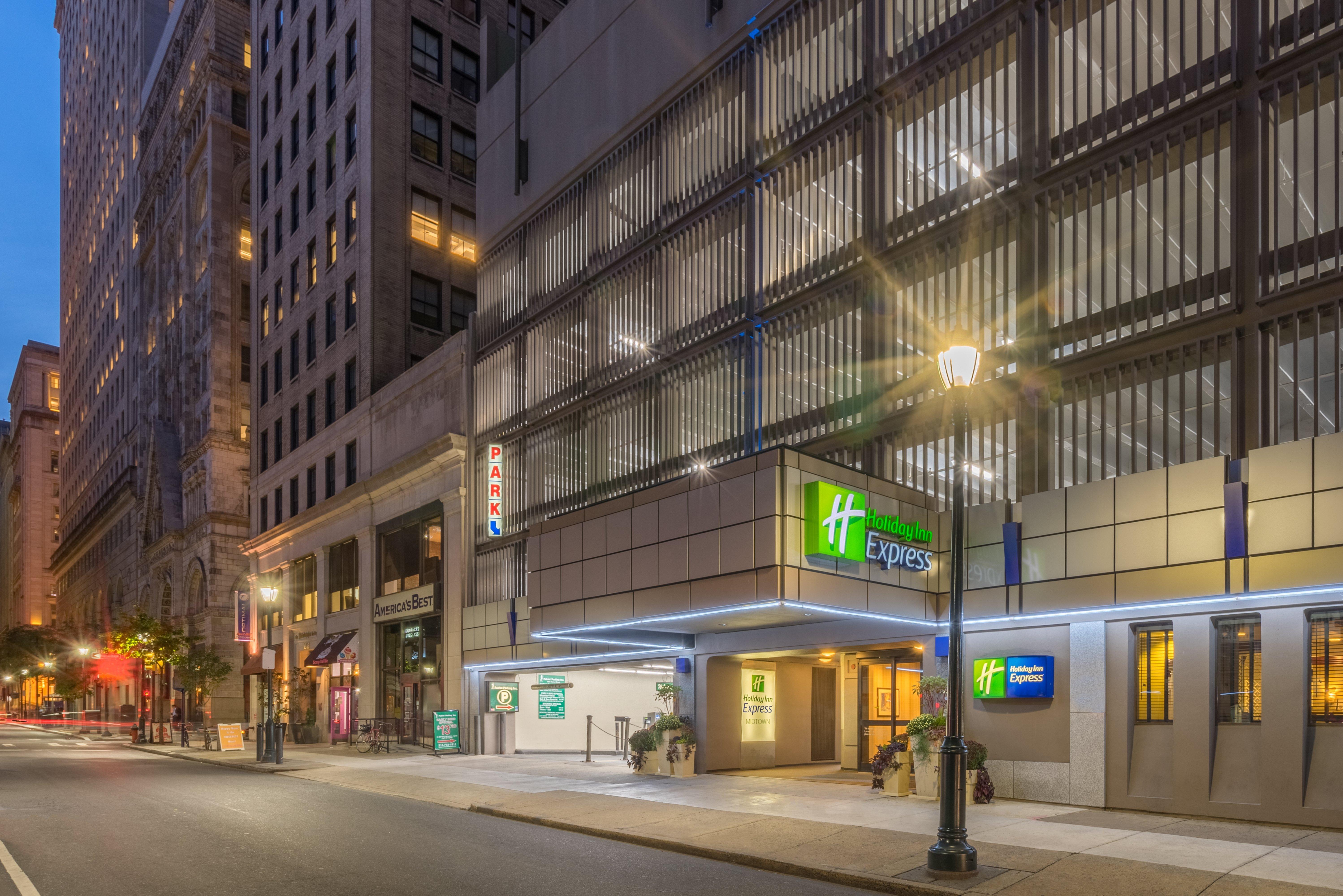 Holiday Inn Express Philadelphia-Midtown By Ihg Exterior photo