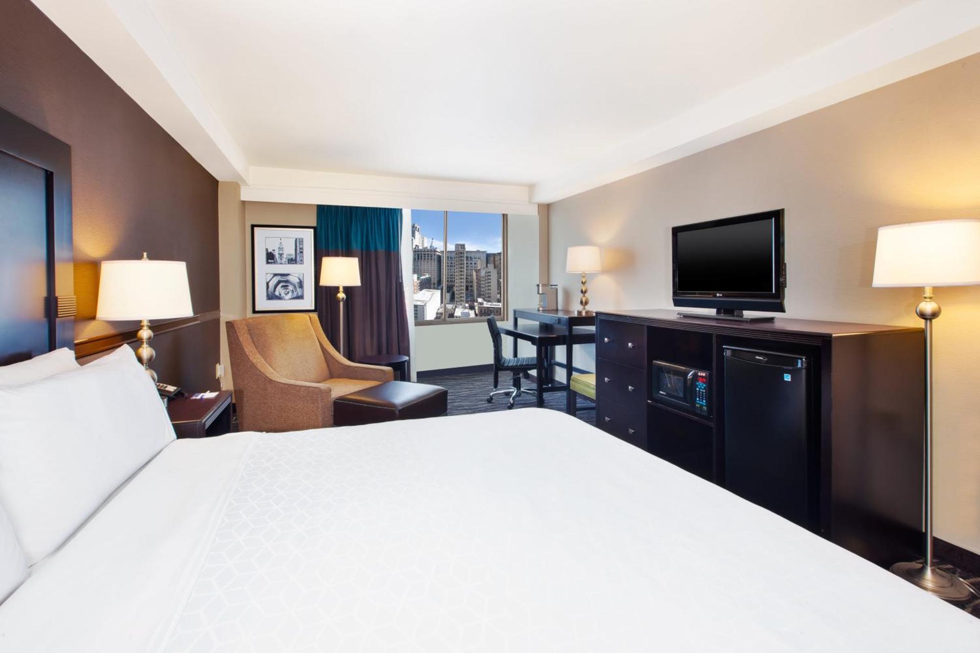 Holiday Inn Express Philadelphia-Midtown By Ihg Exterior photo